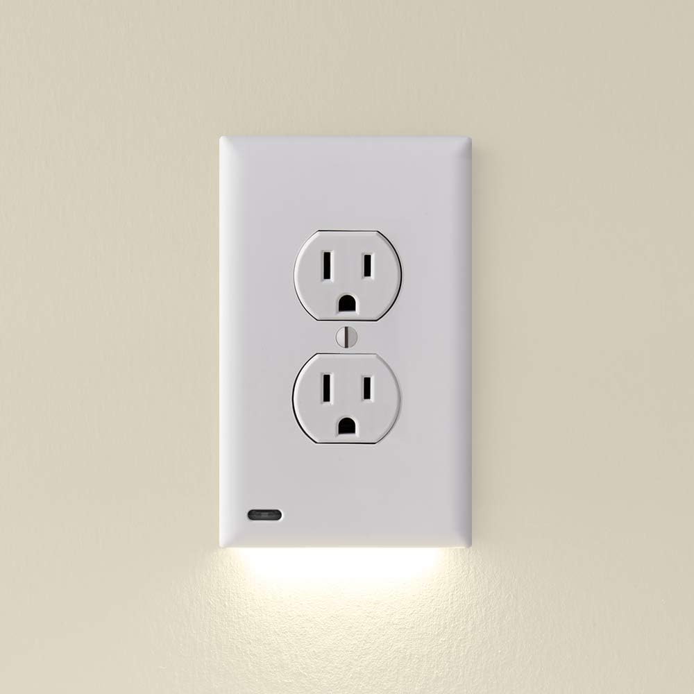 GuideLight outlet cover (Integrated outlet lighting)